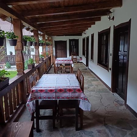 Casuta Din Valea Regilor Villa Gradistea de Munte Екстериор снимка