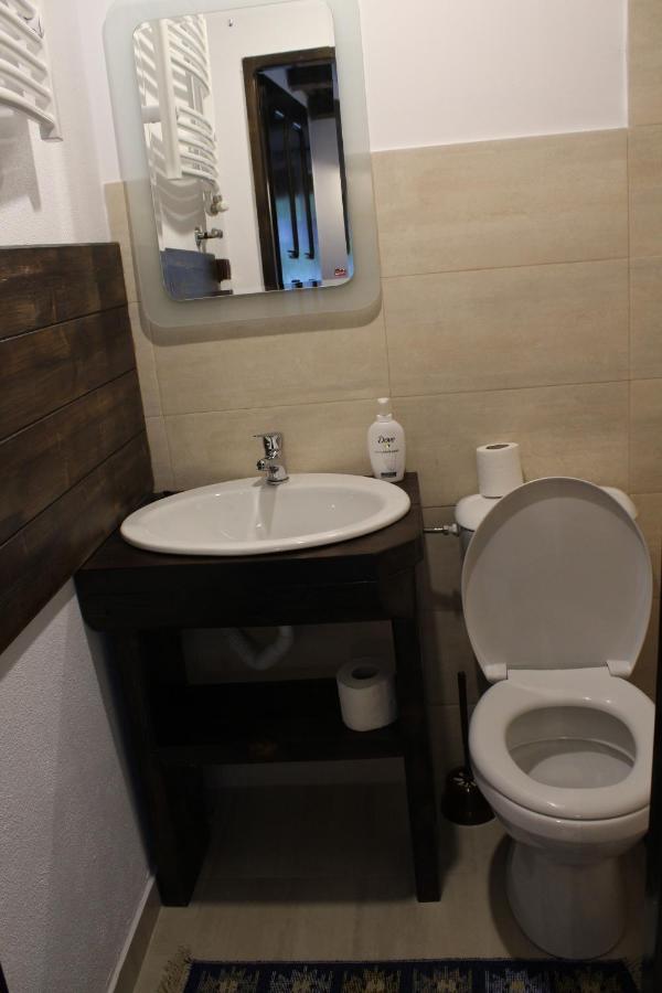 Casuta Din Valea Regilor Villa Gradistea de Munte Екстериор снимка