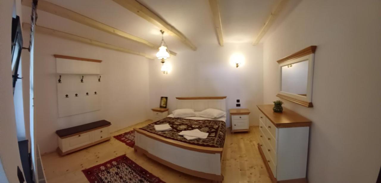 Casuta Din Valea Regilor Villa Gradistea de Munte Екстериор снимка